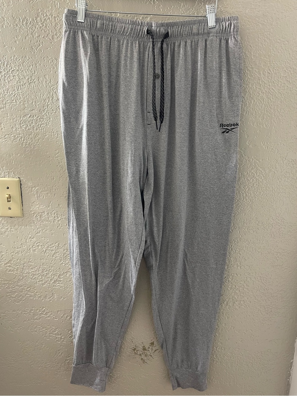 Reebok Men’s Light Gray Athletic Joggers W/Drawstring Sleepwear XL